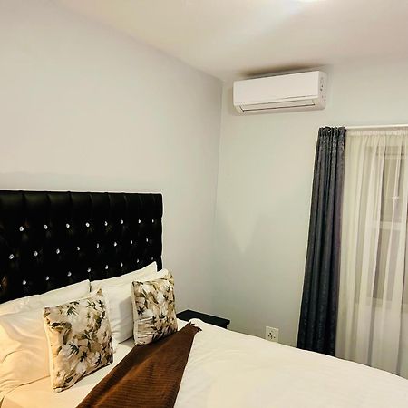 Skyfly Bed & Breakfast Manzini Exterior photo