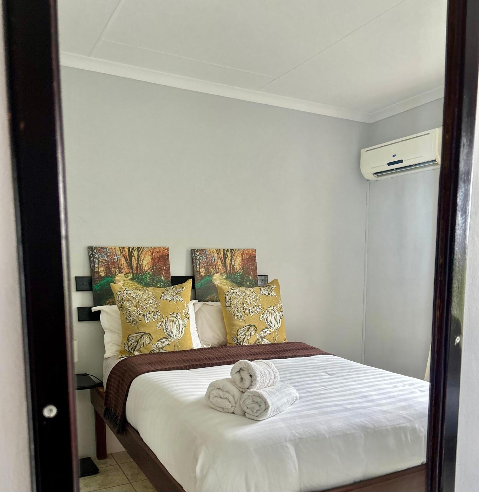 Skyfly Bed & Breakfast Manzini Exterior photo