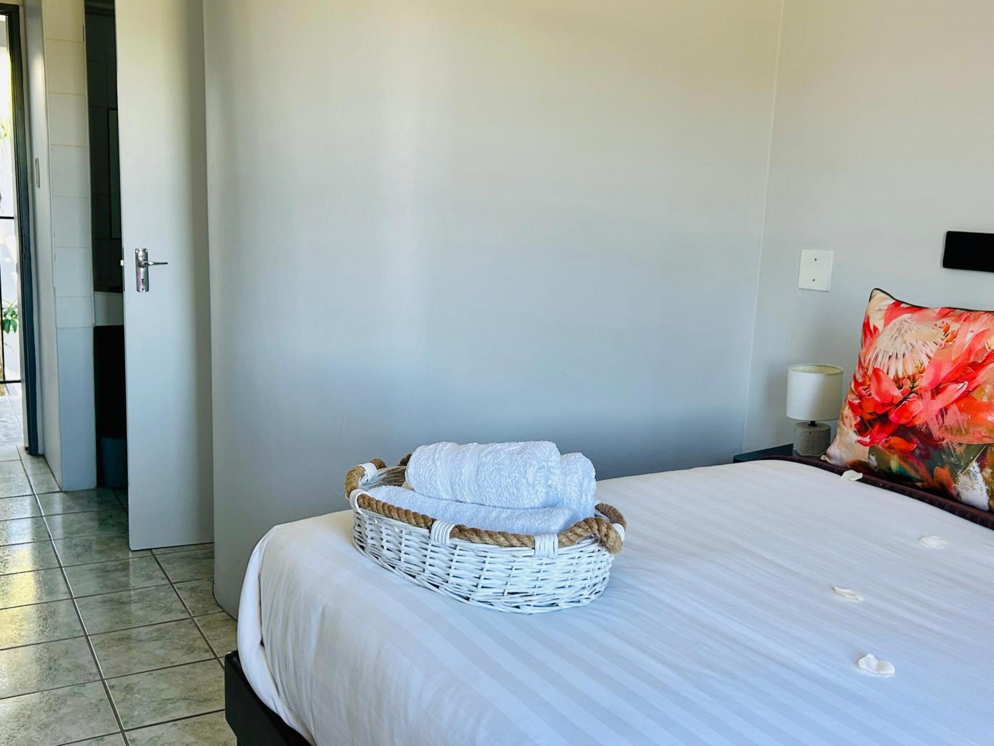 Skyfly Bed & Breakfast Manzini Exterior photo