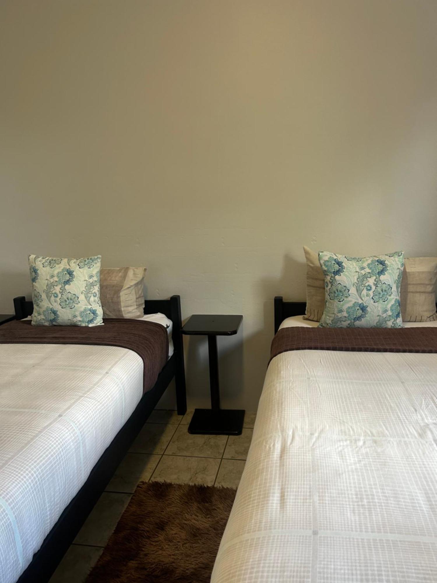 Skyfly Bed & Breakfast Manzini Exterior photo