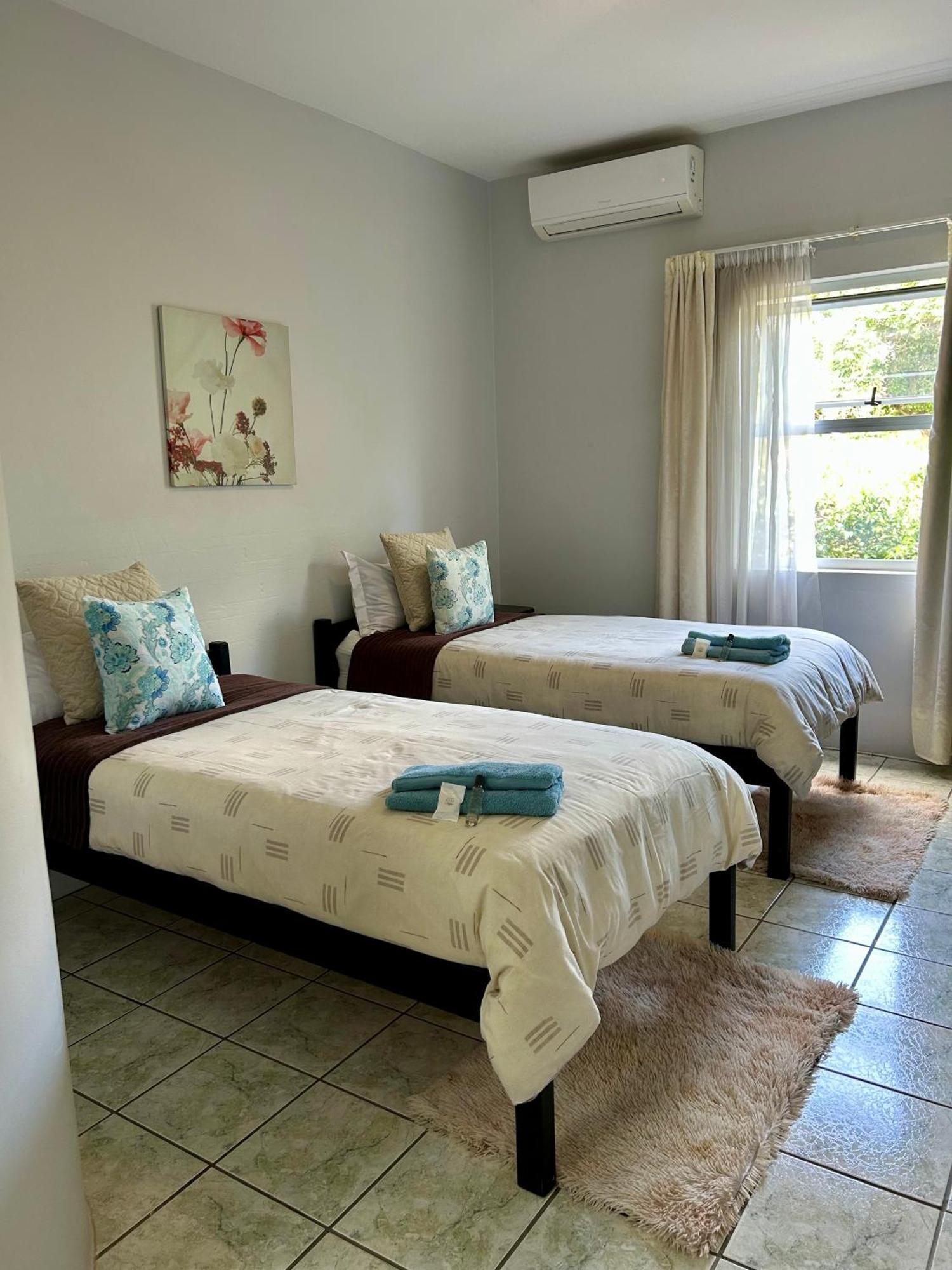 Skyfly Bed & Breakfast Manzini Exterior photo
